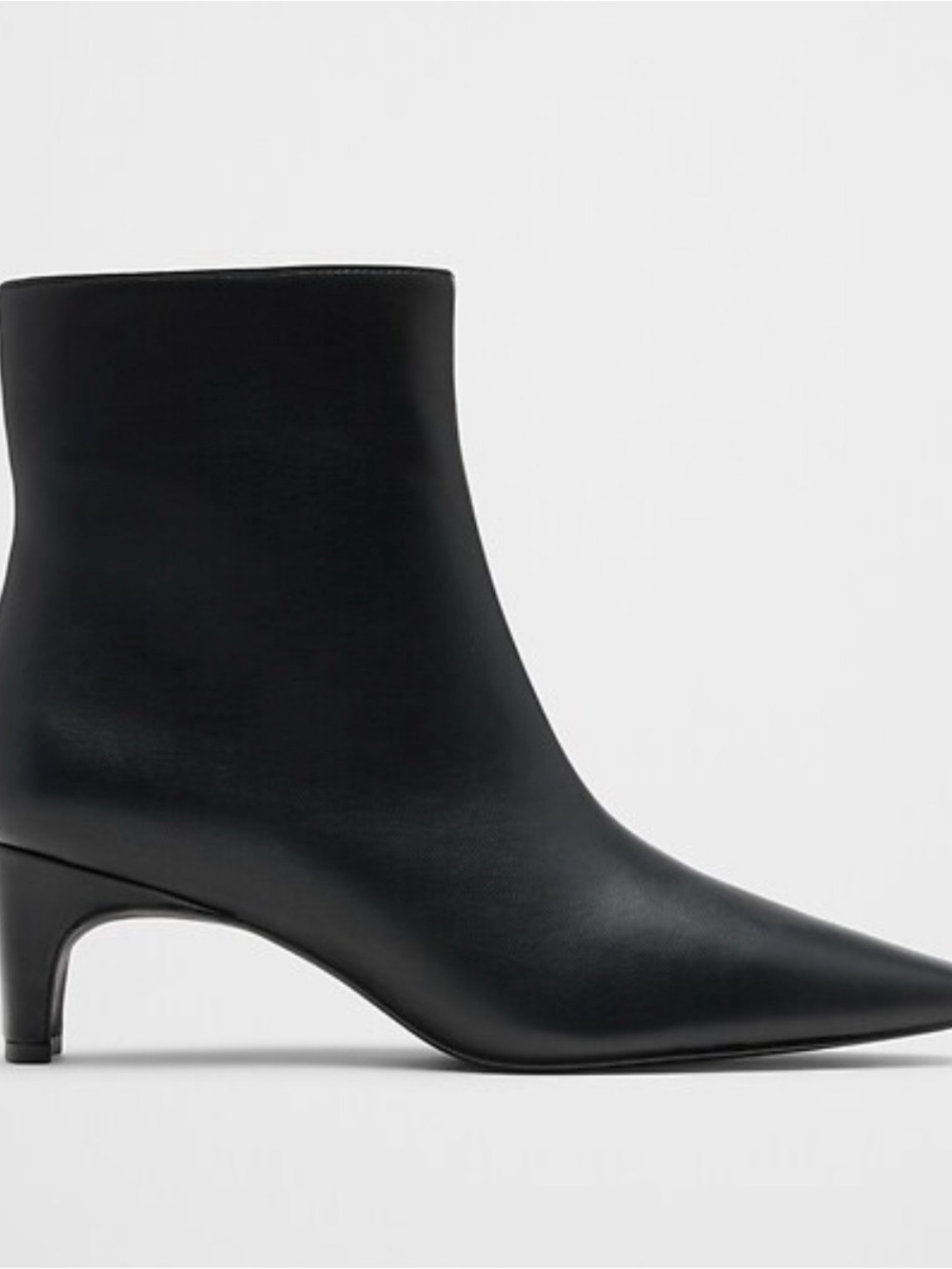 Banana Republic Black Vegan Leather Square-Toe Ankle Booties Size 9 - Picture 15 of 16